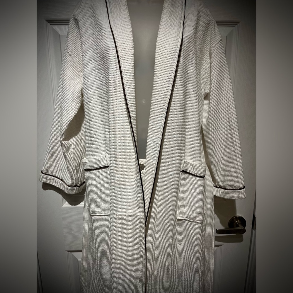 Spa waffle-knit robe